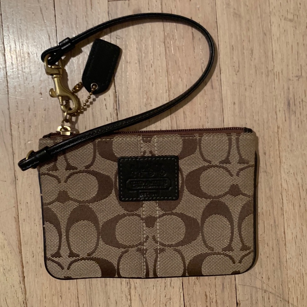 Coach wristlet - brown